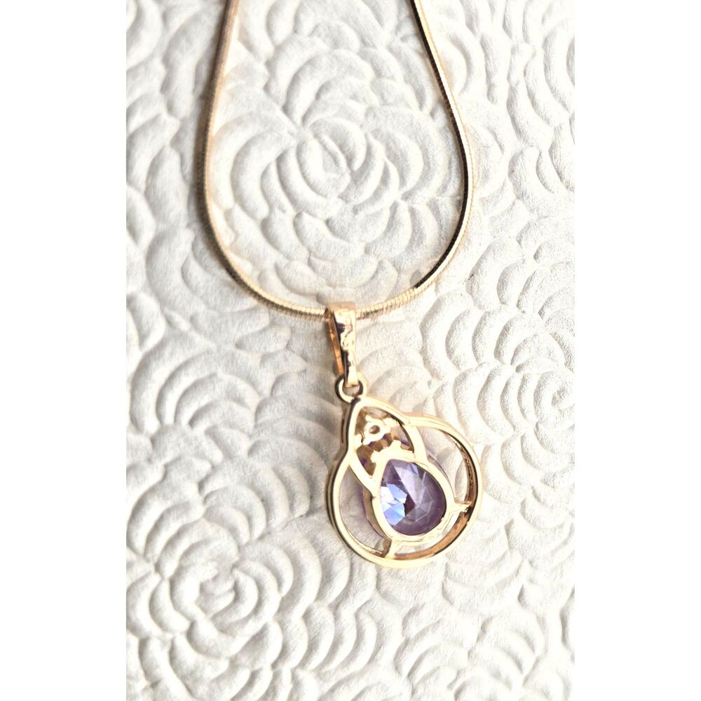 XP Gold Plated Pendant Necklace Pear Cut Glass Amethyst 19” Snake Chain Elegant - Picture 4 of 8